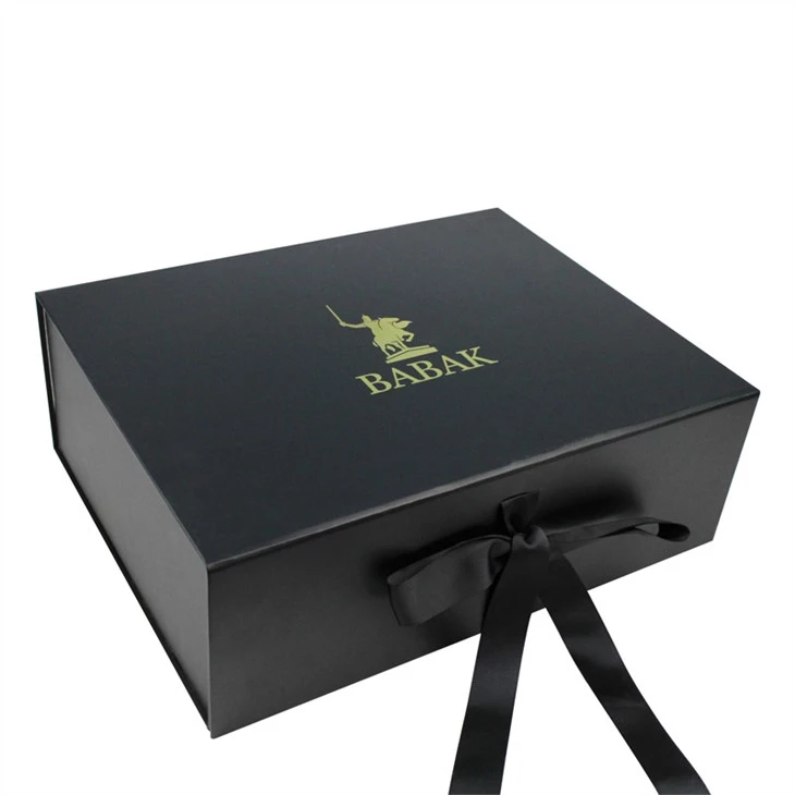 Caja de regalo magnética con cinta .